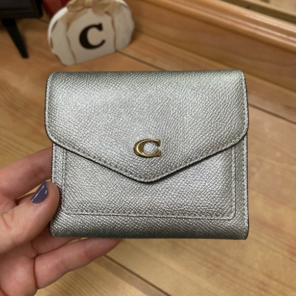 RARE coach wallet - Picture 1 of 5